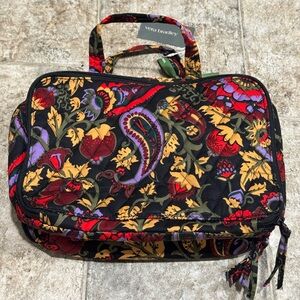 NWT Vera Bradley Ultimate Travel Case Midnight Garden Paisley